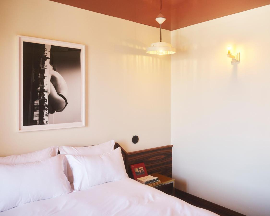 Hotel Present - Entree Autonome, Reception En Ligne - Encore Mieux Arles Exterior foto