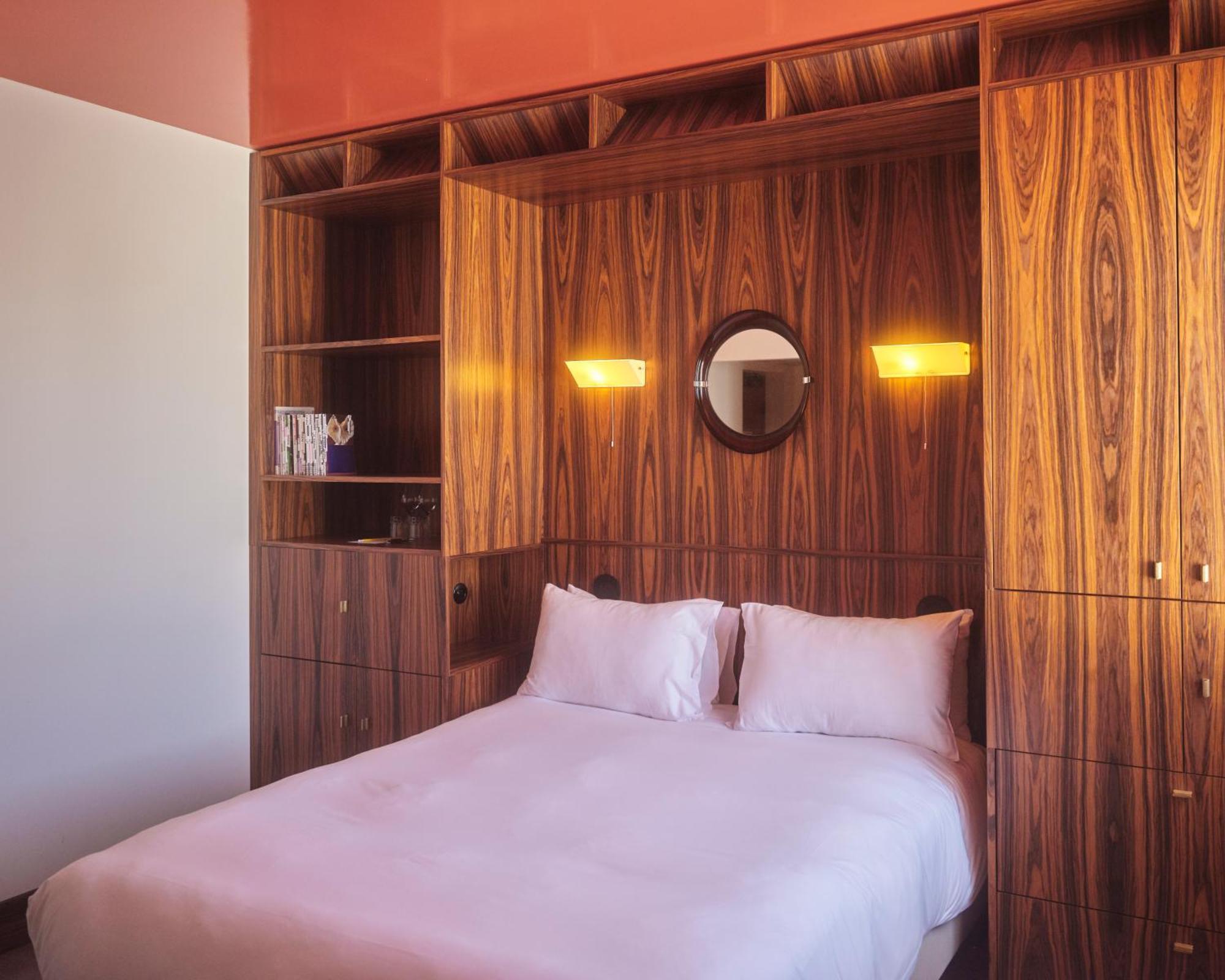 Hotel Present - Entree Autonome, Reception En Ligne - Encore Mieux Arles Exterior foto